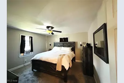 3825 Marlamont Way, Weirton, WV 26062 - Photo 9