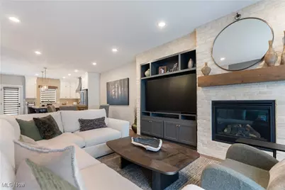 227 N Walnut Street, Wooster, OH 44691 - Photo 5