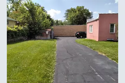 4563 Lee Road, Loveland, OH 44128 - Photo 7