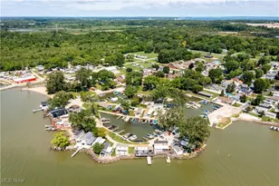 2200 S Harborview Dr, Lakeside Marblehead, OH 43440 - Photo 41