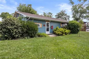 2200 S Harborview Dr, Lakeside Marblehead, OH 43440 - Photo 27