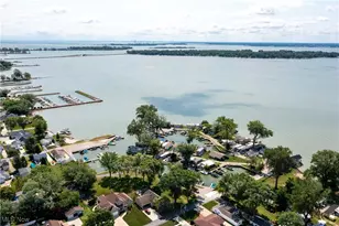 2200 S Harborview Dr, Lakeside Marblehead, OH 43440 - Photo 47