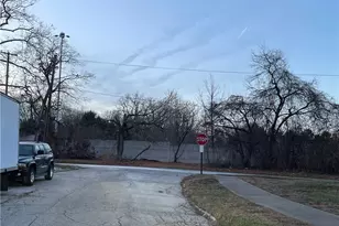 13414 Kelso Ave, Loveland, OH 44110 - Photo 5