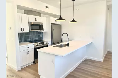 2017 W 44th #9, Loveland, OH 44113 - Photo 5