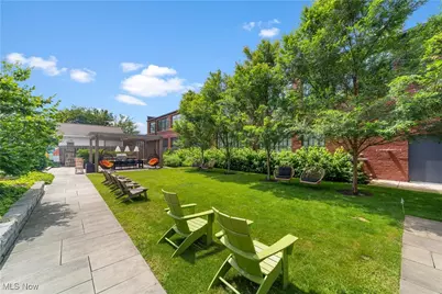 2048 Fulton Road #107, Loveland, OH 44113 - Photo 15