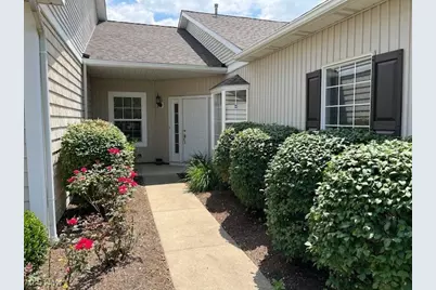 4374 Forest Glen Avenue NW, Massillon, OH 44647 - Photo 1