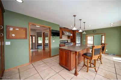 610 S Newton Falls Road, Diamond, OH 44412 - Photo 31