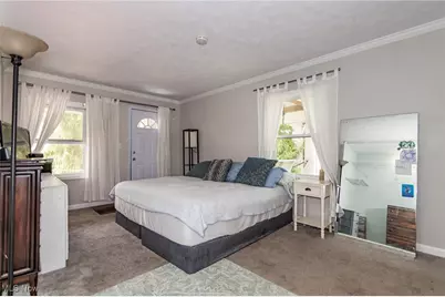 9723 Thwing Road, Chardon, OH 44024 - Photo 15