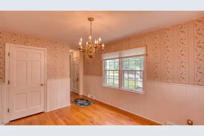 63041 Ridgewood Drive, Cambridge, OH 43725 - Photo 7