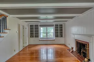 63041 Ridgewood Dr, Cambridge, OH 43725 - Photo 9