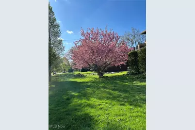 1568 W Exchange Street, Akron, OH 44313 - Photo 9