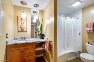 1300 Culpepper Dr, Akron, OH 44313 - Photo 31