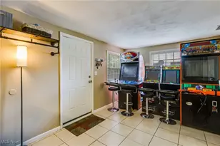 2379 Clyde St, Poland, OH 44514 - Photo 9