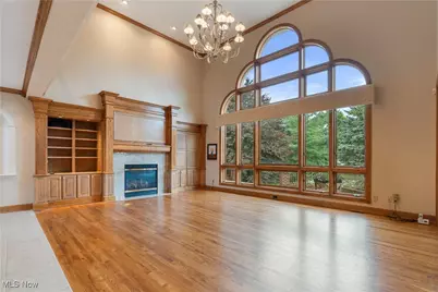 1542 Alexandria Parkway SE, North Canton, OH 44709 - Photo 7