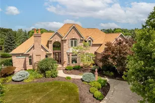 1542 Alexandria Pkwy SE, North Canton, OH 44709 - Photo 3