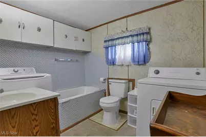 60563 Wintergreen, Senecaville, OH 43780 - Photo 9