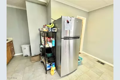 210 W Main Road, Conneaut, OH 44030 - Photo 21