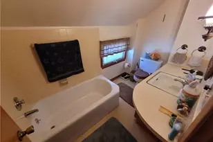 255 W River Rd N, Elyria, OH 44035 - Photo 15