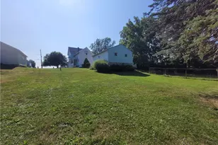 255 W River Rd N, Elyria, OH 44035 - Photo 29