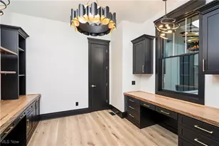 2324 Hard Rock Wy, Hinckley, OH 44233 - Photo 9