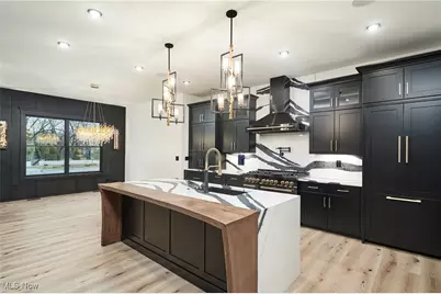 2324 Hard Rock Way, Hinckley, OH 44233 - Photo 5