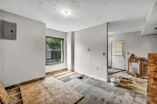 2346 Livingston Ave, Lorain, OH 44052 - Photo 27