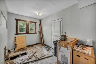 2346 Livingston Ave, Lorain, OH 44052 - Photo 19