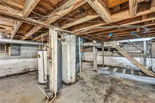 2346 Livingston Ave, Lorain, OH 44052 - Photo 31