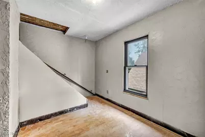 2346 Livingston Avenue, Lorain, OH 44052 - Photo 29