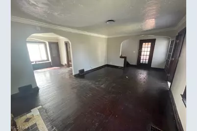 18402 Edgerton Road, Loveland, OH 44119 - Photo 3