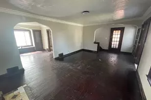 18402 Edgerton Rd, Loveland, OH 44119 - Photo 3