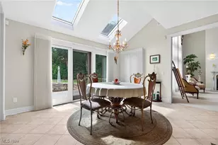 18100 Hawksmoor Way, Chagrin Falls, OH 44023 - Photo 17