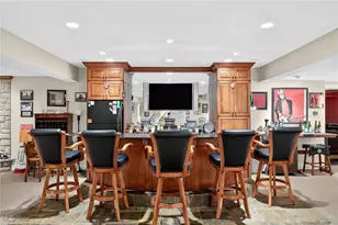 18100 Hawksmoor Way, Chagrin Falls, OH 44023 - Photo 45