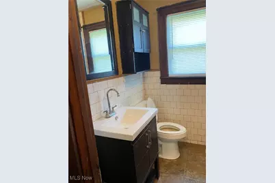 1310 Roselawn Ave Avenue, Belpre, OH 45714 - Photo 5