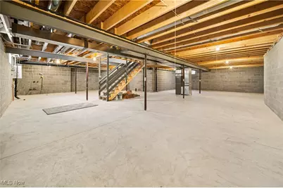 1572 Championship Circle SE, Massillon, OH 44646 - Photo 29