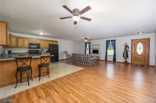 145 Cornerstone Dr, Marietta, OH 45750 - Photo 13