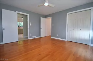 365 Sleepy Hollow Dr, Canfield, OH 44406 - Photo 15