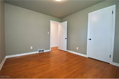 365 Sleepy Hollow Drive, Canfield, OH 44406 - Photo 19