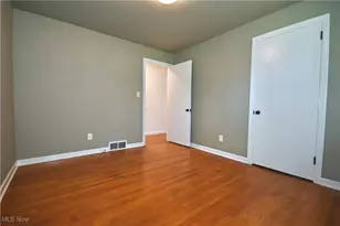 365 Sleepy Hollow Dr, Canfield, OH 44406 - Photo 19