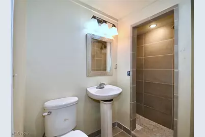 365 Sleepy Hollow Drive, Canfield, OH 44406 - Photo 25