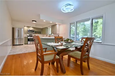 365 Sleepy Hollow Drive, Canfield, OH 44406 - Photo 9