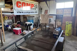 1515 Meadow Farm Church Rd, Zanesville, OH 43701 - Photo 17