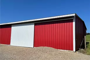 1515 Meadow Farm Church Rd, Zanesville, OH 43701 - Photo 9