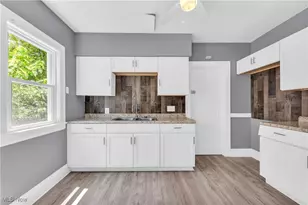 364 E 161st St, Loveland, OH 44110 - Photo 11