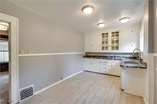 2232 19th St SW, Akron, OH 44314 - Photo 9