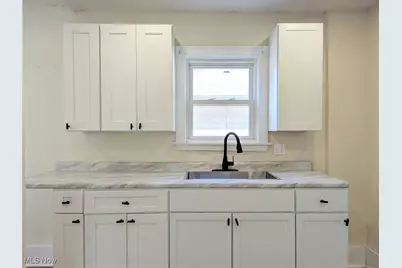 1263 Herberich Avenue, Akron, OH 44301 - Photo 13