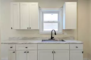 1263 Herberich Ave, Akron, OH 44301 - Photo 13