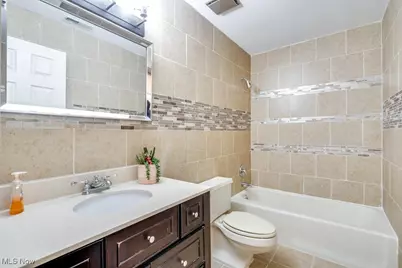 4579 Morgate Circle NW, Canton, OH 44708 - Photo 35