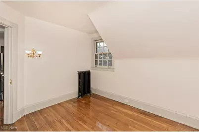 10 E Hanna Lane S, Bratenahl, OH 44108 - Photo 21