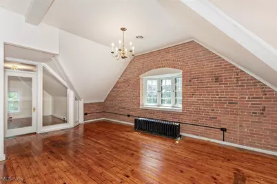 10 E Hanna Lane S, Bratenahl, OH 44108 - Photo 11